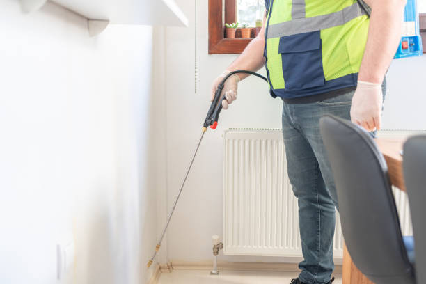 Best Best Pest Control Companies  in Cambridge, MN